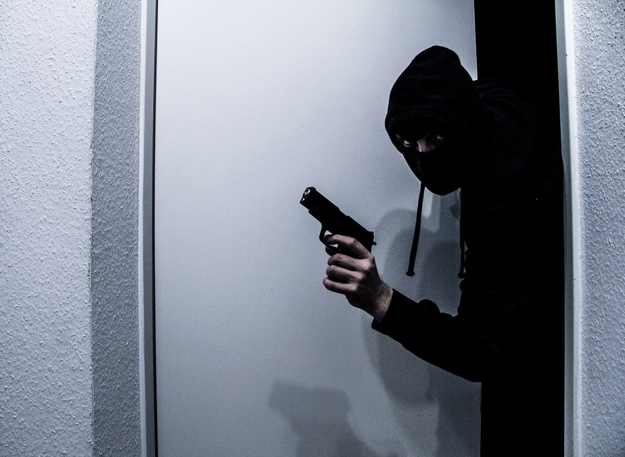 Los Angeles robbery defense attorney explaining Penal Code 212