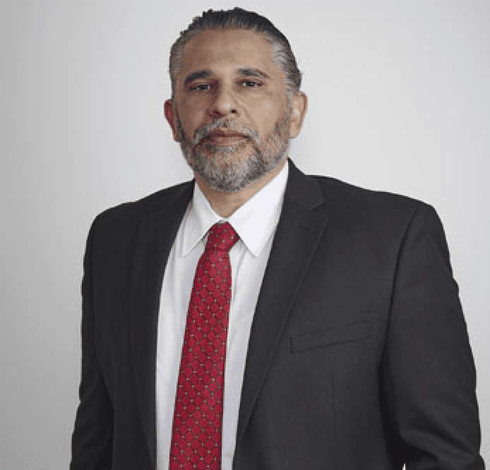 Beverly Hills criminal defense lawyer Arash Hashemi representing clients facing internet crime charges, including fraud, hacking, and online offenses