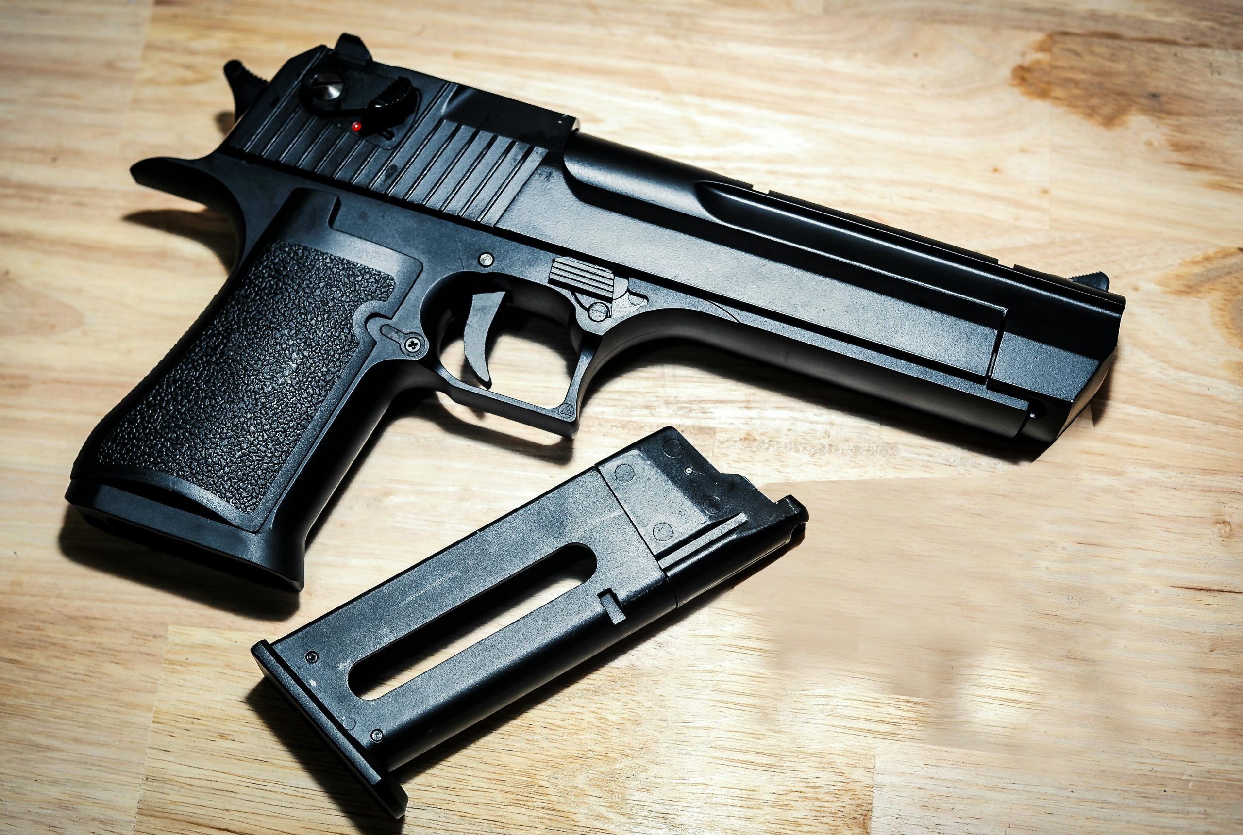 How to beat a constructive possession of a firearm charge with defense strategies explained by a Los Angeles gun crime lawyer